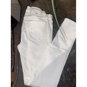 True religion women’s skinny Jean size: 27
